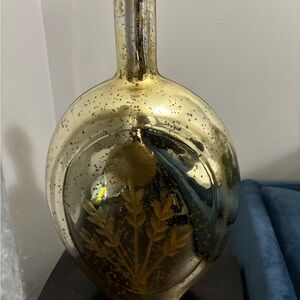 Luxurious Gold Dinnerware Set